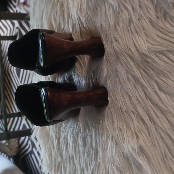 Designer mules size 6 - Picture 3 of 4